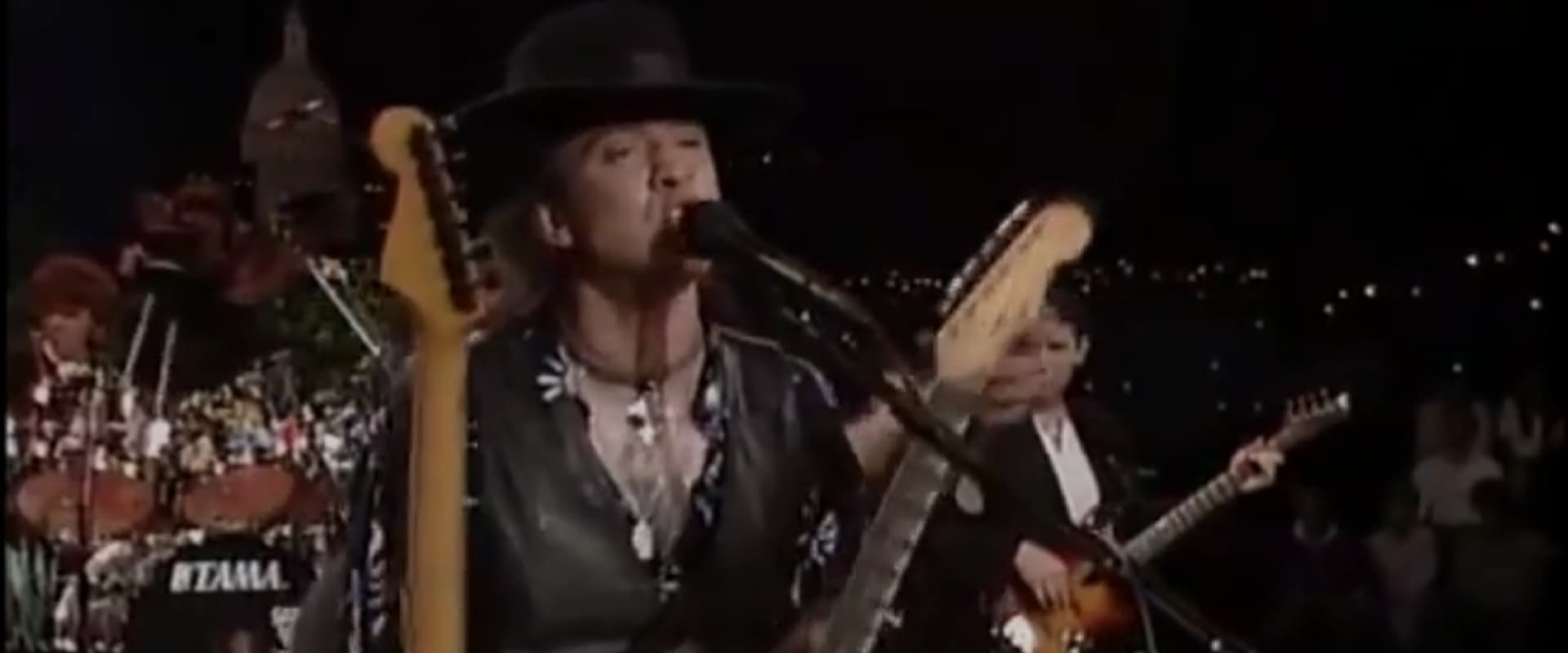 Stevie Ray Vaughan and Double Trouble – One Night In Texas